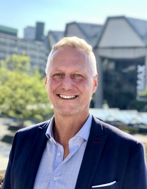 Prof. Dr. Carsten Theiss